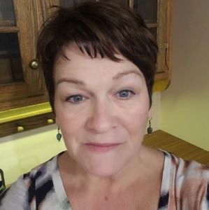 Meet your Posher, Faith